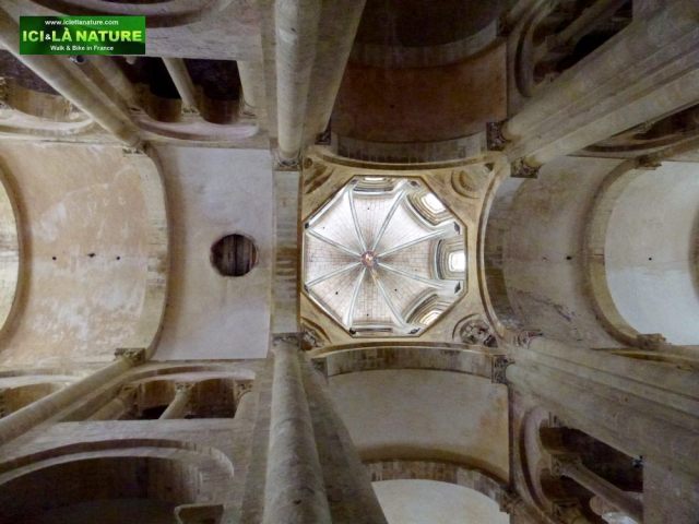 21-cathedral-conques-camino