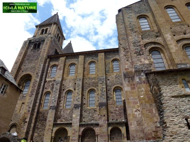 22-conques-cathedral