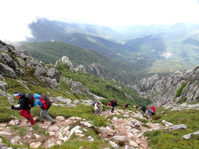12-trek hike holidays corsica